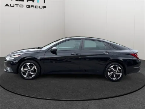 More photos of 2023 Hyundai Elantra SEL Sedan 4D at Merit Auto Group Atlantic, FL