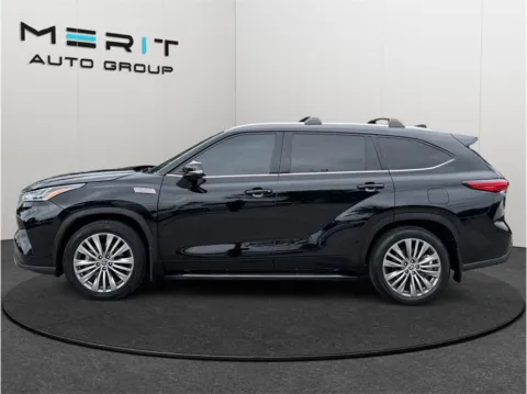 More photos of 2023 Toyota Highlander Platinum Sport Utility 4D at Merit Auto Group Atlantic, FL