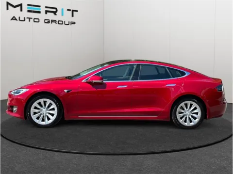 More photos of 2018 Tesla Model S 75D Sedan 4D at Merit Auto Group Atlantic, FL