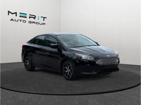 Black 2018 Ford Focus SE Sedan 4D for sale in Jacksonville, FL
