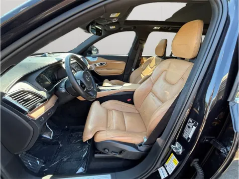 Photos of 2016 Volvo XC90 T6 Inscription Sport Utility 4D for sale in Jacksonville, FL at Merit Auto Group Atlantic