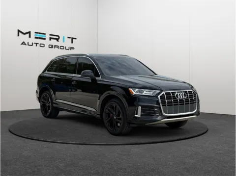 Black 2020 Audi Q7 45 TFSI Premium Sport Utility 4D for sale in Jacksonville, FL