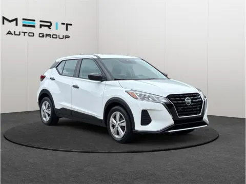 White 2021 Nissan Kicks S Sport Utility 4D for sale in Jacksonville, FL