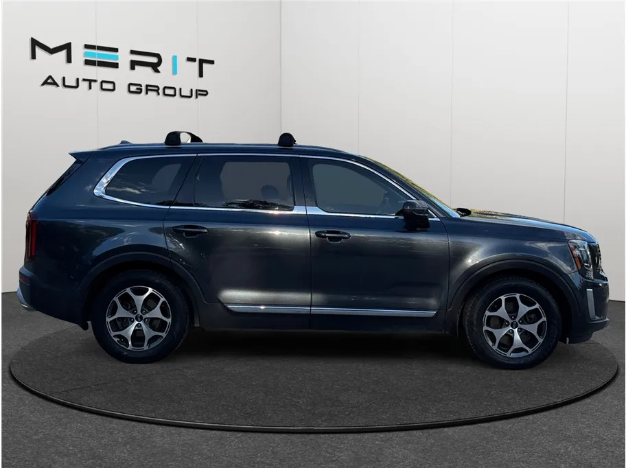 2021 Kia Telluride EX - Photo 9