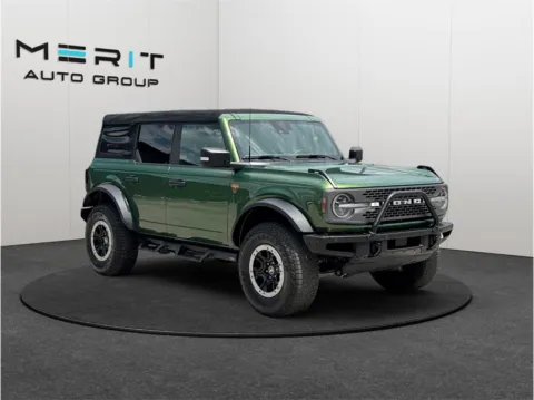 Green 2022 Ford Bronco Badlands Sport Utility 4D for sale in Jacksonville, FL