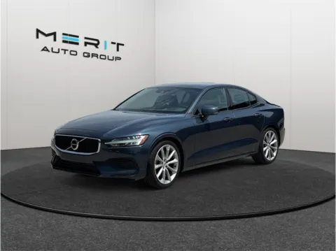 More photos of 2019 Volvo S60 T6 Momentum Sedan 4D at Merit Auto Group Atlantic, FL
