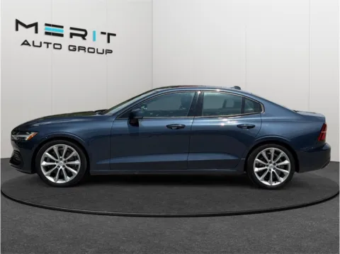 More photos of 2019 Volvo S60 T6 Momentum Sedan 4D at Merit Auto Group Atlantic, FL