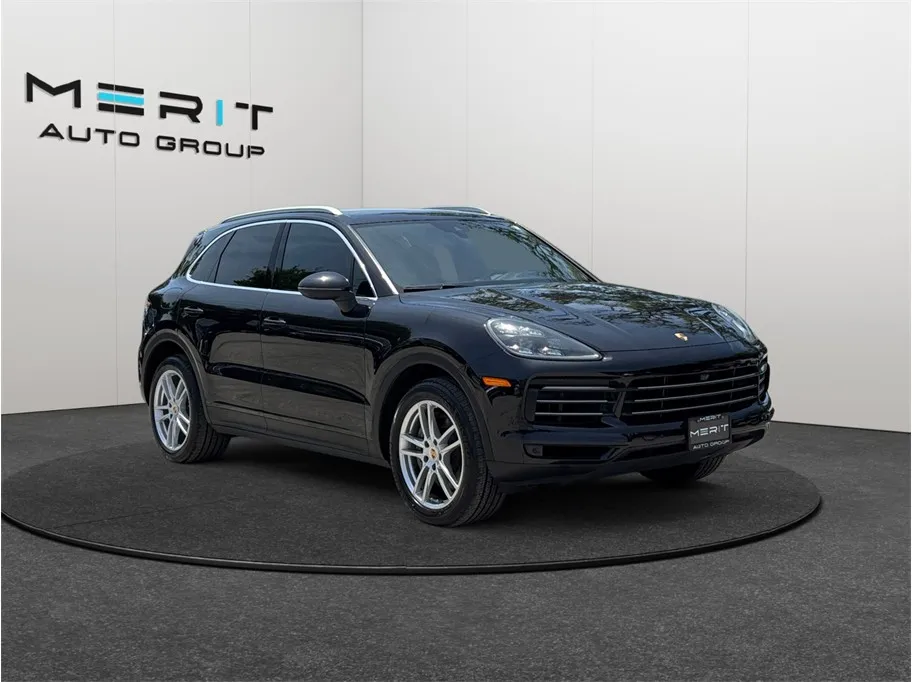 Black 2019 Porsche Cayenne S Sport Utility 4D for sale in Jacksonville, FL
