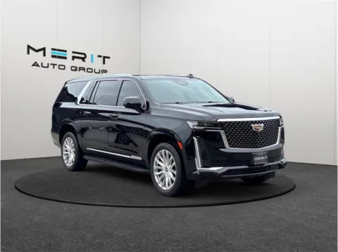 Black 2023 Cadillac Escalade ESV Premium Luxury Sport Utility 4D for sale in Jacksonville, FL