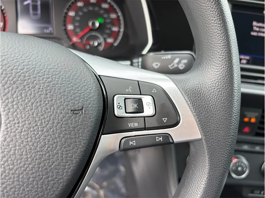 Volkswagen Jetta photo 19