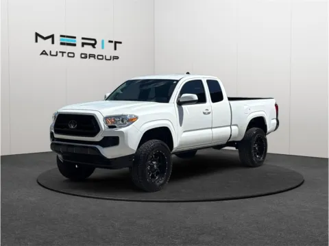 More photos of 2022 Toyota Tacoma Access Cab SR Pickup 4D 6 ft at Merit Auto Group Atlantic, FL