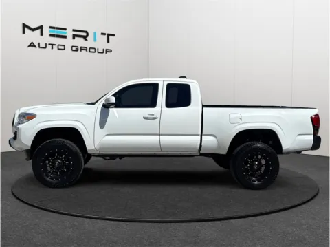 More photos of 2022 Toyota Tacoma Access Cab SR Pickup 4D 6 ft at Merit Auto Group Atlantic, FL