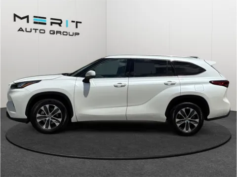 More photos of 2020 Toyota Highlander XLE Sport Utility 4D at Merit Auto Group Atlantic, FL