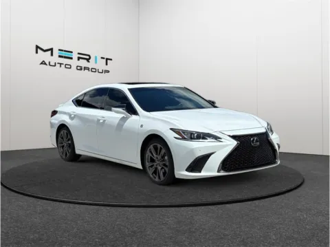 White 2019 Lexus ES 350 F Sport Sedan 4D for sale in Jacksonville, FL