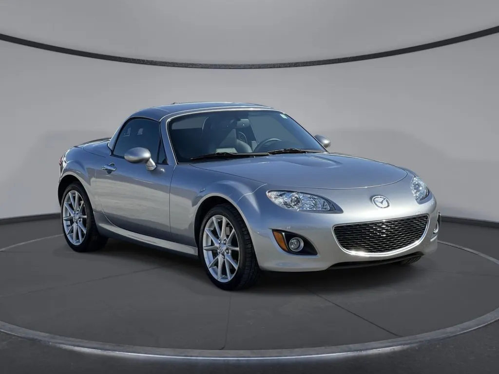 Used 2009 Mazda MX-5 Miata Grand Touring for sale in Jacksonville