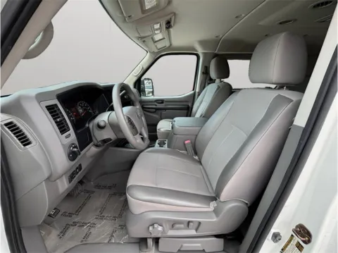 Photos of 2016 Nissan NV3500 HD Passenger SV Van 3D for sale in Jacksonville, FL at Merit Auto Group Atlantic