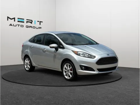 Silver 2015 Ford Fiesta SE Sedan 4D for sale in Jacksonville, FL