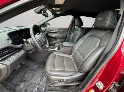 Photos of 2025 Buick Envista Sport Touring Sport Utility 4D for sale in Jacksonville, FL at Merit Auto Group Atlantic