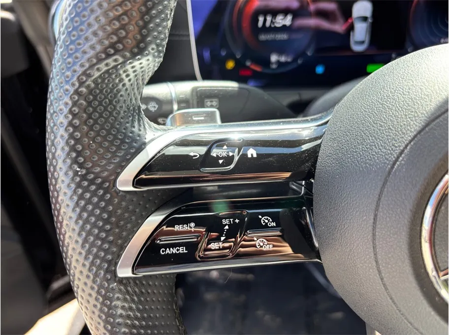 2022 Mercedes-Benz E-Class E450 - Photo 29