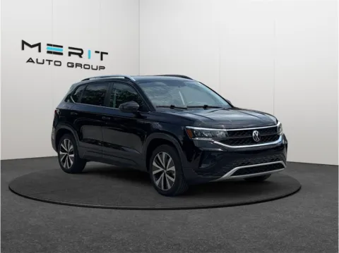 Black 2022 Volkswagen Taos SE Sport Utility 4D for sale in Jacksonville, FL