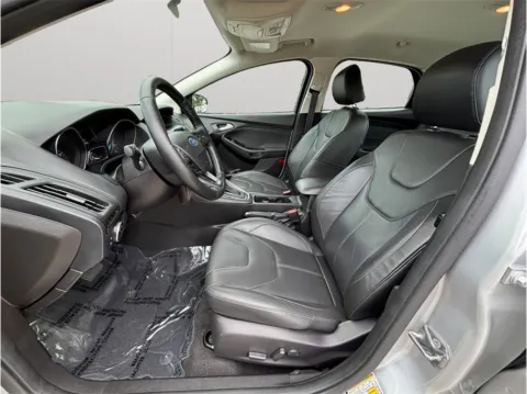 Photos of 2015 Ford Focus SE Sedan 4D for sale in Jacksonville, FL at Merit Auto Group Atlantic