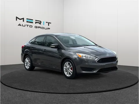 Gray 2017 Ford Focus SE Sedan 4D for sale in Jacksonville, FL