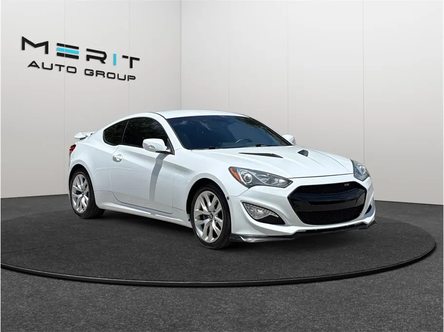 White 2016 Hyundai Genesis Coupe 3.8 Coupe 2D for sale in Jacksonville, FL