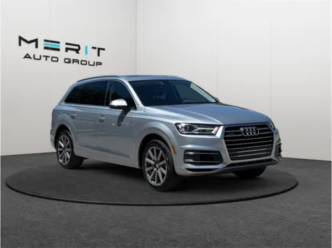 Silver 2018 Audi Q7 3.0T Premium Sport Utility 4D for sale in Jacksonville, FL
