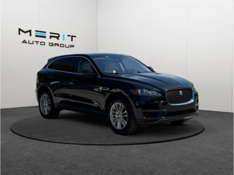Black 2020 Jaguar F-PACE 30t Prestige Sport Utility 4D for sale in Jacksonville, FL