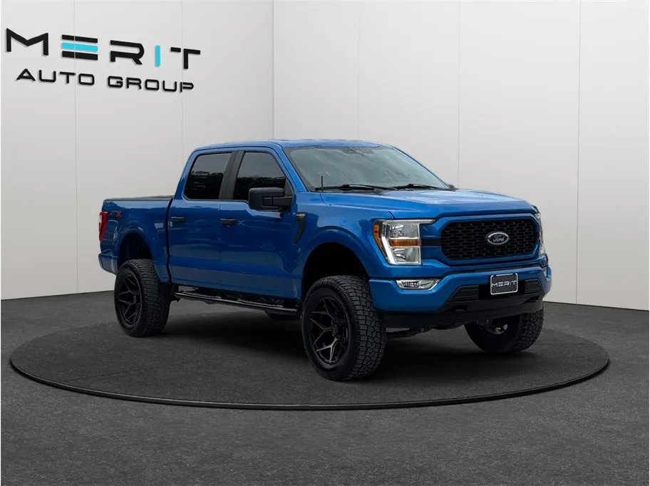 Blue 2021 Ford F-150 SuperCrew Cab XL Pickup 4D 5 1/2 ft for sale in Jacksonville, FL