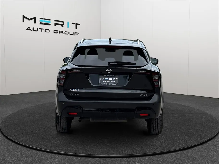 Nissan Kicks photo 8