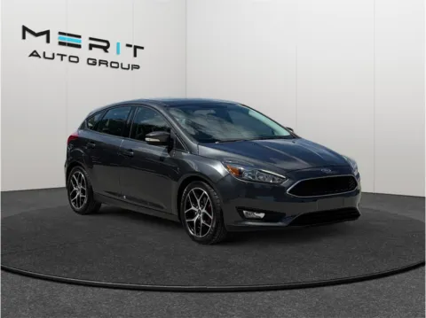 Gray 2017 Ford Focus SEL Hatchback 4D for sale in Jacksonville, FL
