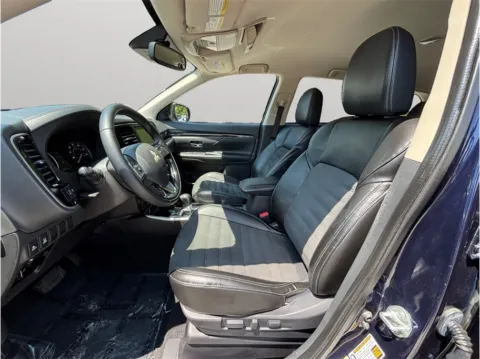 Photos of 2020 Mitsubishi Outlander SE Sport Utility 4D for sale in Jacksonville, FL at Merit Auto Group Atlantic