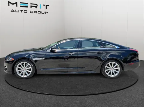 More photos of 2017 Jaguar XJ R-Sport Sedan 4D at Merit Auto Group Atlantic, FL