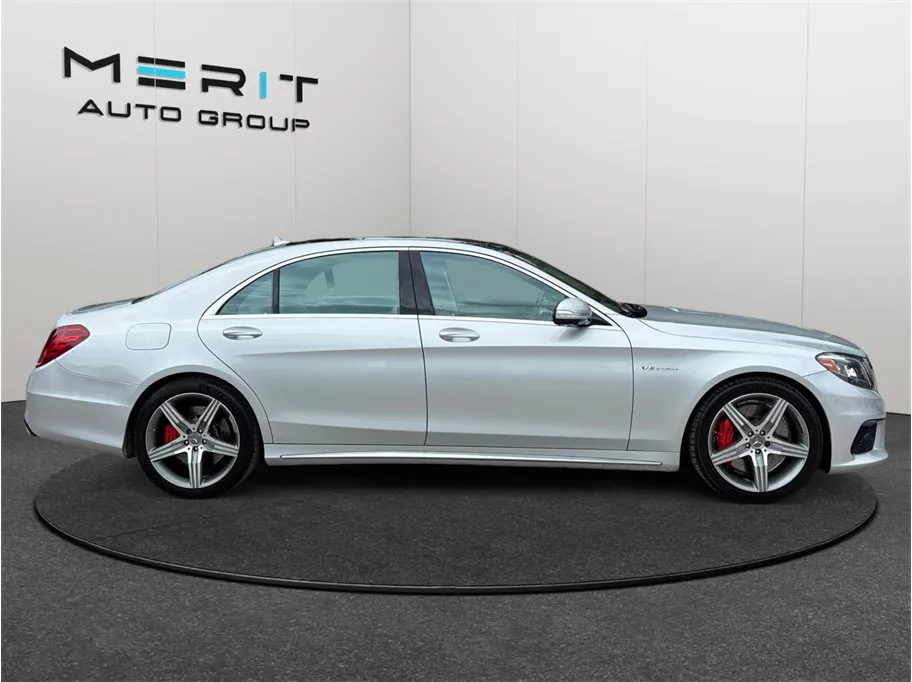 Mercedes-Benz S-Class photo 10