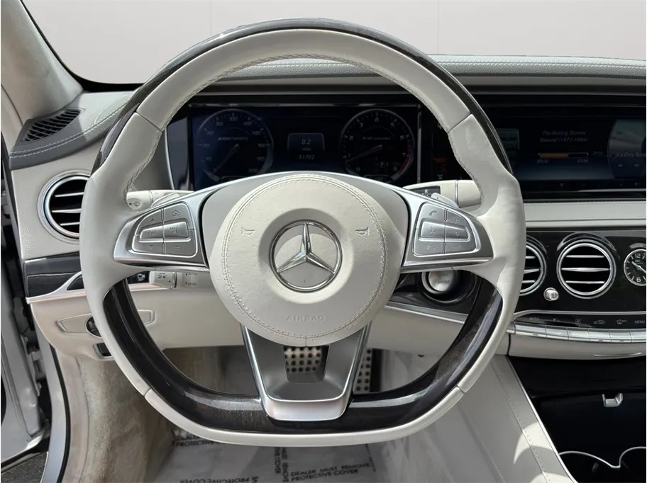 Mercedes-Benz S-Class photo 29