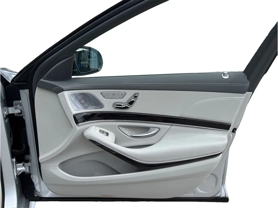 Mercedes-Benz S-Class photo 50