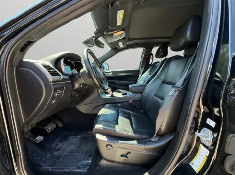 Photos of 2019 Jeep Grand Cherokee Limited Sport Utility 4D for sale in Jacksonville, FL at Merit Auto Group Atlantic