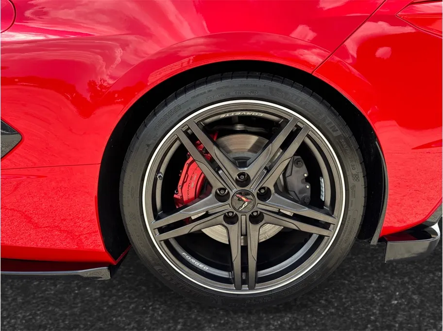 Chevrolet Corvette photo 16