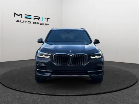 Another view of 2021 BMW X5 sDrive40i Sport Utility 4D for sale in Jacksonville, FL at Merit Auto Group Atlantic