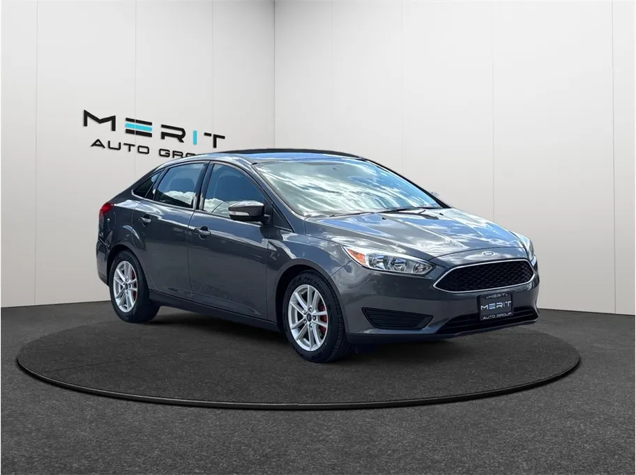 Gray 2017 Ford Focus SE Sedan 4D for sale in Jacksonville, FL