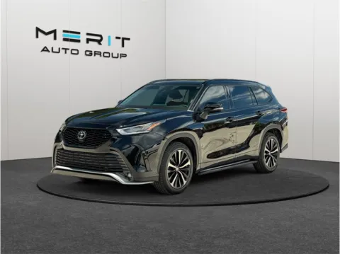 More photos of 2021 Toyota Highlander XSE Sport Utility 4D at Merit Auto Group Atlantic, FL