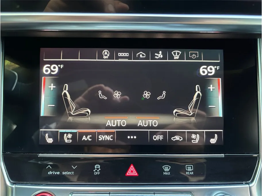 Audi S7 photo 36