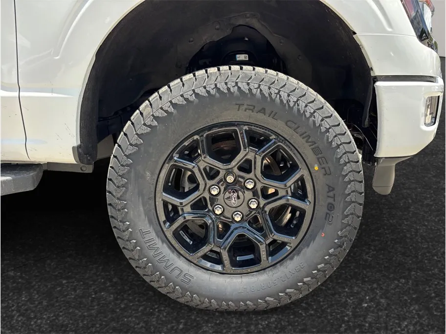 Ford F-150 photo 13