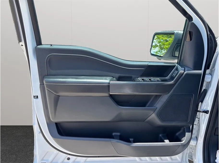 Ford F-150 photo 24