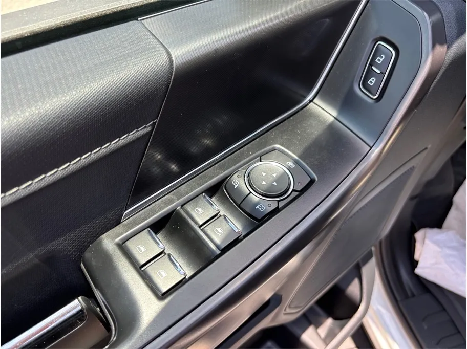 Ford F-150 photo 25