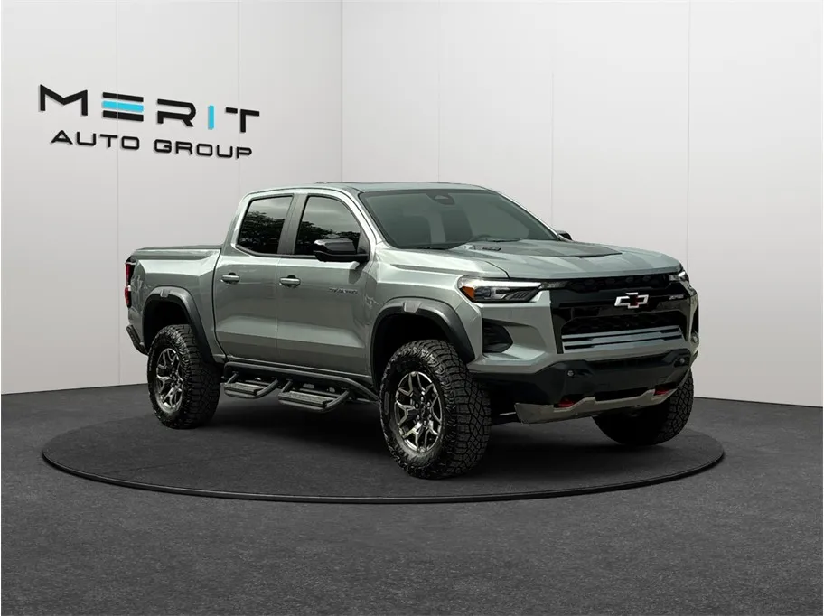 Gray 2025 Chevrolet Colorado Crew Cab ZR2 Pickup 4D 5 ft for sale in Jacksonville, FL
