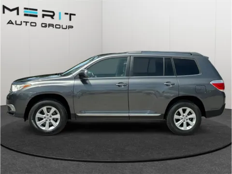 More photos of 2013 Toyota Highlander SE Sport Utility 4D at Merit Auto Group Atlantic, FL