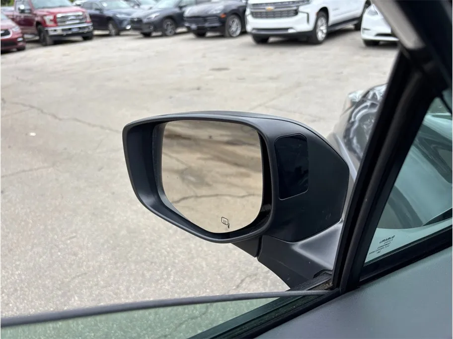 Subaru Outback photo 18