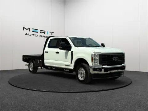 White 2025 Ford F250 Super Duty Crew Cab XL Pickup 4D 8 ft for sale in Jacksonville, FL